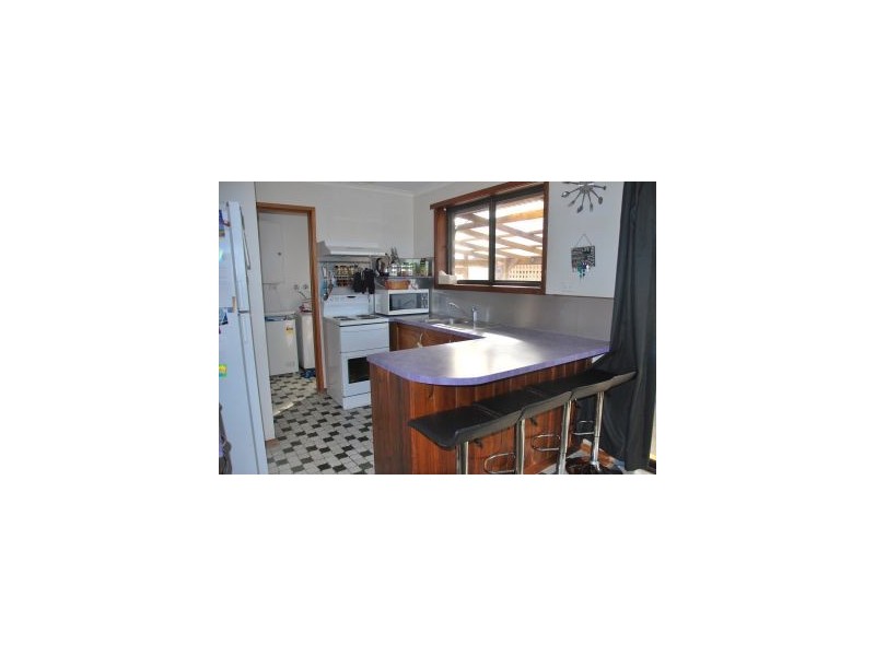 50 Raynors Road, Midway Point TAS 7171