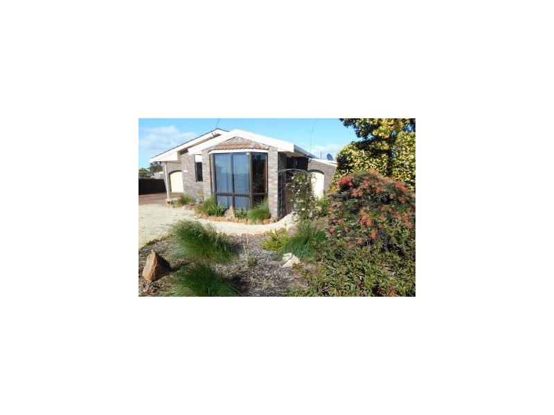 50 Raynors Road, Midway Point TAS 7171