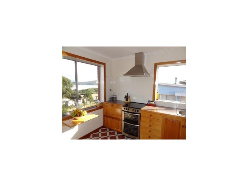 30 Myrica Street, Primrose Sands TAS 7173