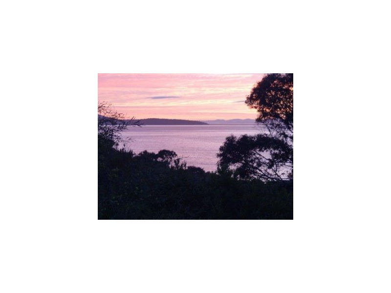 30 Myrica Street, Primrose Sands TAS 7173