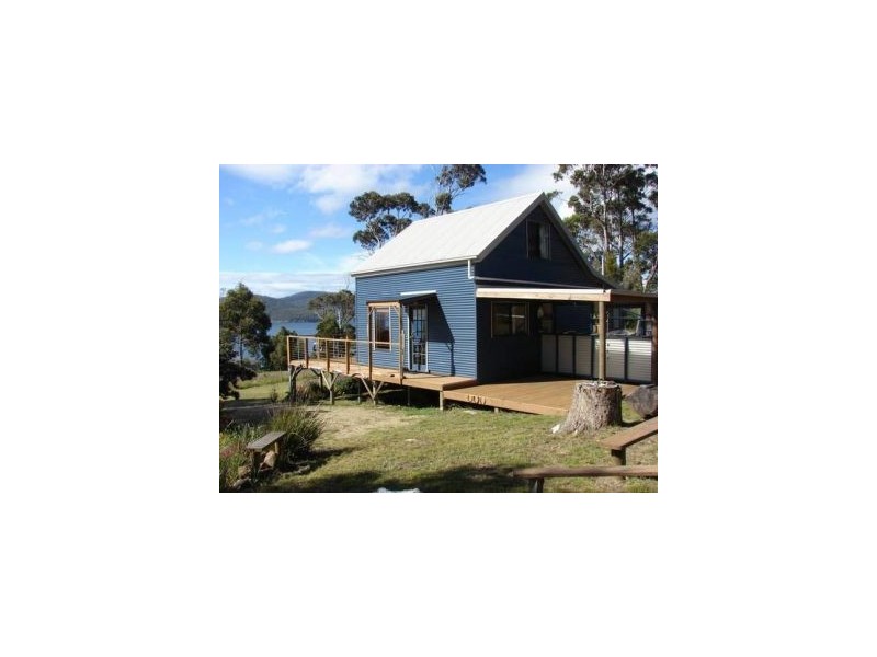 579 White Beach Road, White Beach TAS 7184