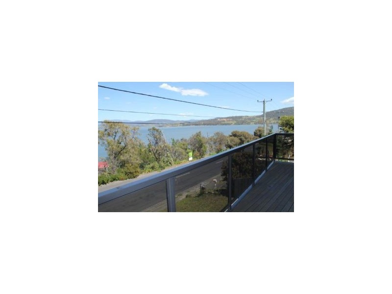 Unit 1 75 Penna Road, Midway Point TAS 7171