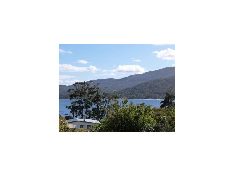 23 Blackwood Court, White Beach TAS 7184