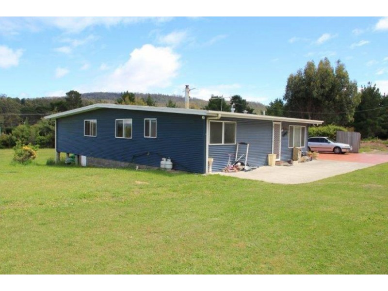 21 Roaring Beach Road, Nubeena TAS 7184