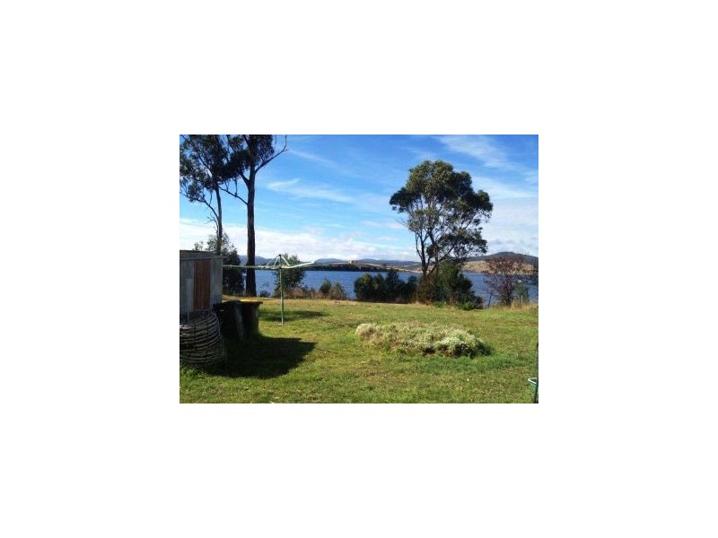 138a Bay Rd, Boomer Bay TAS 7177