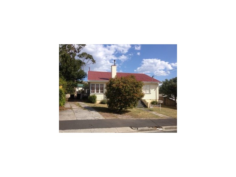 77 Bass Street, Warrane TAS 7018