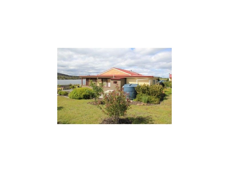 557a Carlton River Rd, Carlton TAS 7173