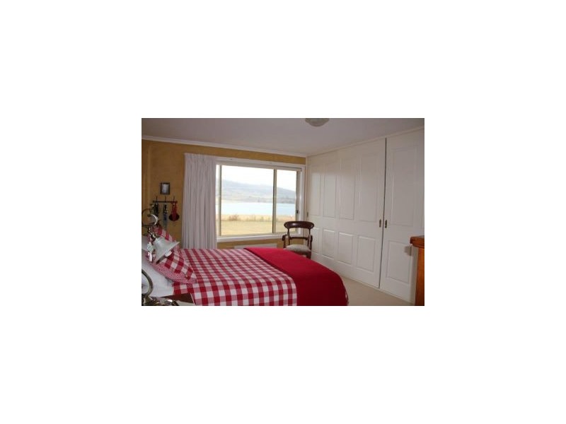 557a Carlton River Rd, Carlton TAS 7173