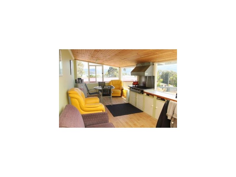 27 Tasman Arch Road, Eaglehawk Neck TAS 7179