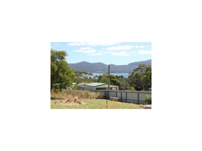 27 Tasman Arch Road, Eaglehawk Neck TAS 7179
