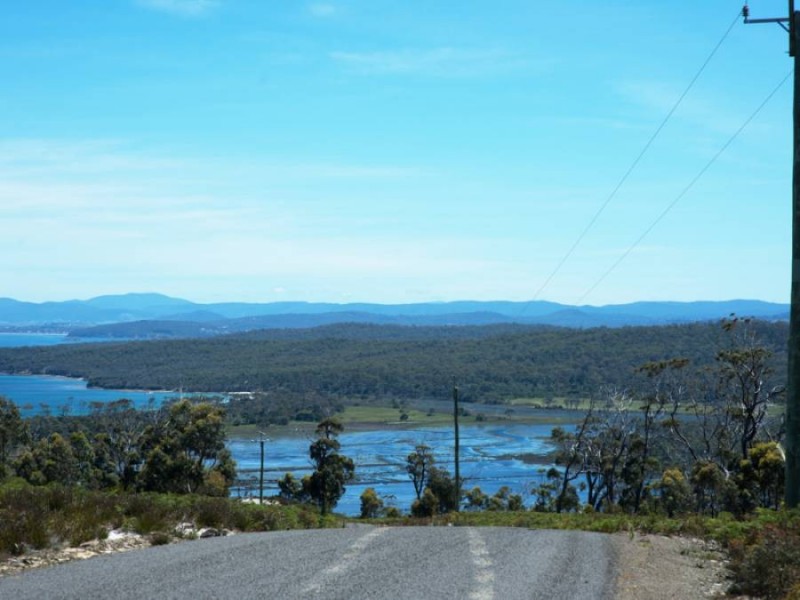 Sloping Main TAS 7186