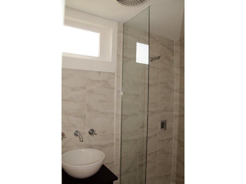 18 Tenth Avenue, Dodges Ferry TAS 7173