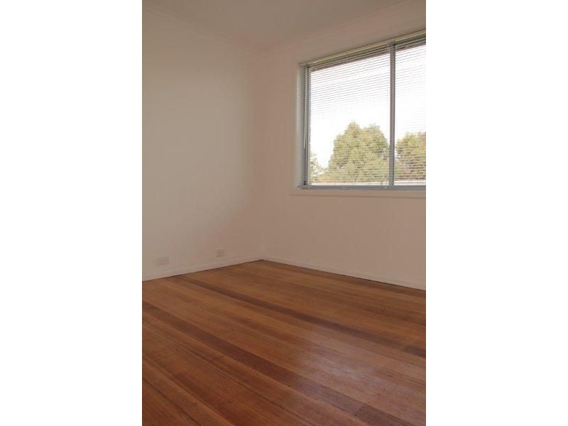 18 Tenth Avenue, Dodges Ferry TAS 7173