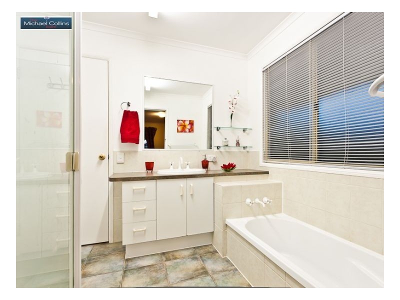 9 Glenross Place, Narangba QLD 4504