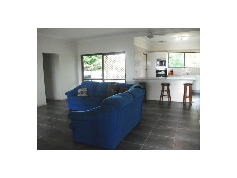 72 Shoal Point Road, Bucasia QLD 4750