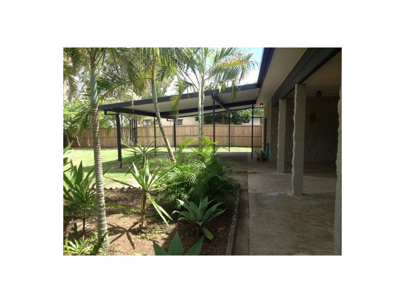 72 Shoal Point Road, Bucasia QLD 4750