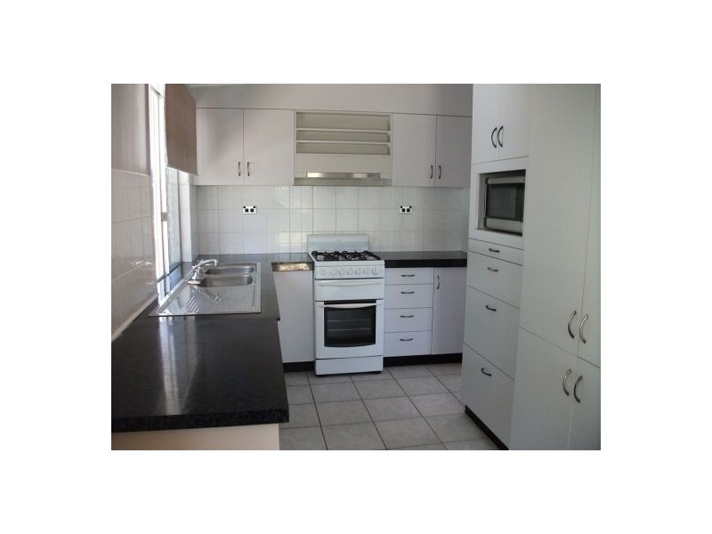 66 Daniel Street, Mount Pleasant QLD 4740