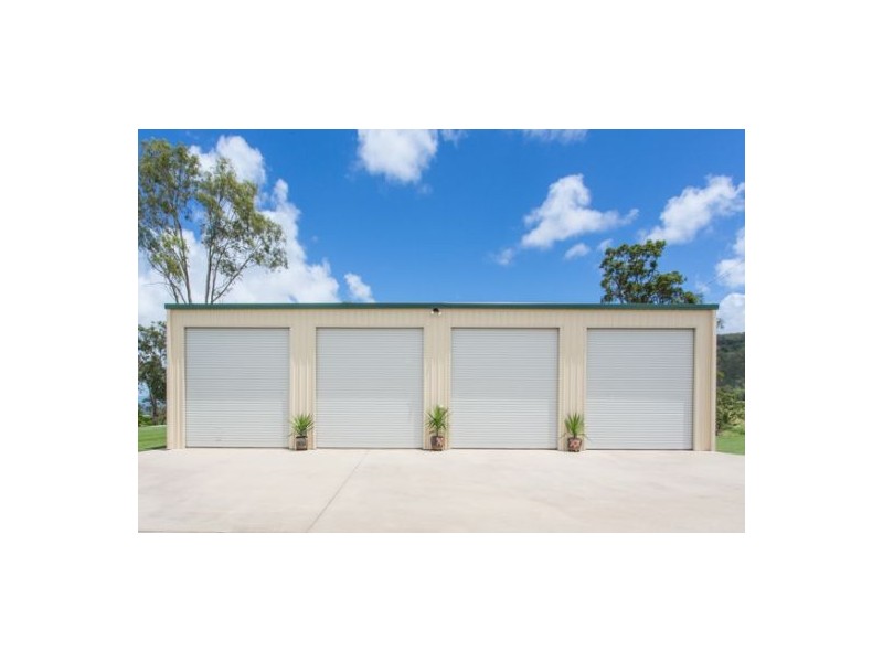327 Smith-Cross Road, Devereux Creek QLD 4753