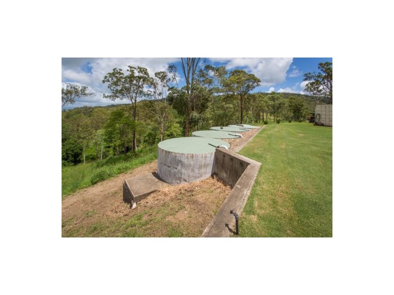327 Smith-Cross Road, Devereux Creek QLD 4753