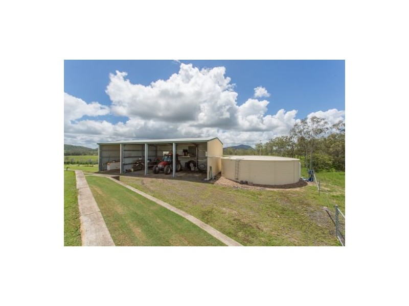 327 Smith-Cross Road, Devereux Creek QLD 4753