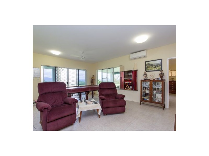 327 Smith-Cross Road, Devereux Creek QLD 4753