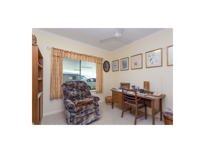 327 Smith-Cross Road, Devereux Creek QLD 4753