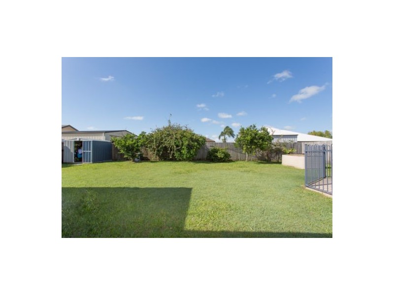 45 Wheeler Drive, Glenella QLD 4740