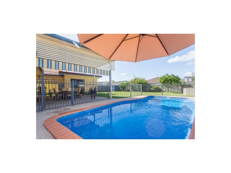 45 Wheeler Drive, Glenella QLD 4740