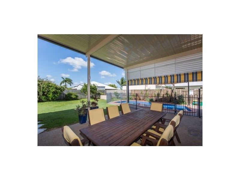 45 Wheeler Drive, Glenella QLD 4740