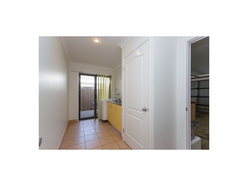 45 Wheeler Drive, Glenella QLD 4740