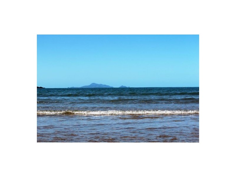 13 Williamtown Court, Rural View QLD 4740