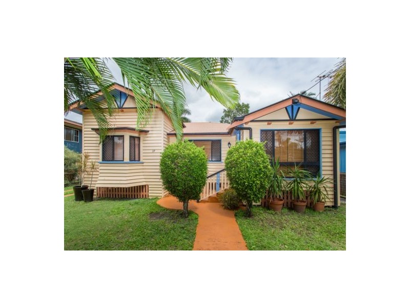 39 Lloyd Street, West Mackay QLD 4740