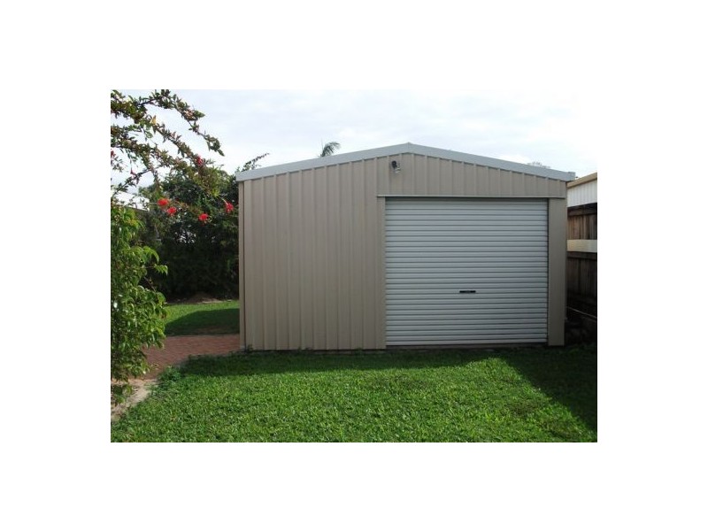 32 Crispin Drive, Mount Pleasant QLD 4740