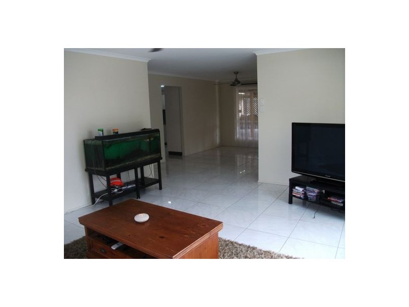 32 Crispin Drive, Mount Pleasant QLD 4740