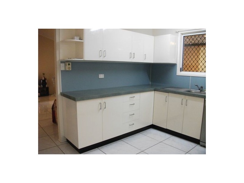 32 Crispin Drive, Mount Pleasant QLD 4740