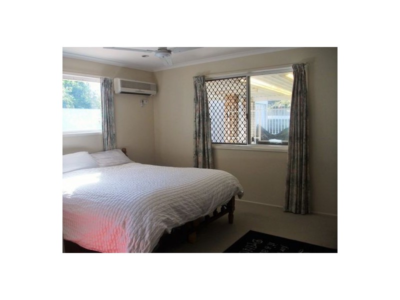 32 Crispin Drive, Mount Pleasant QLD 4740