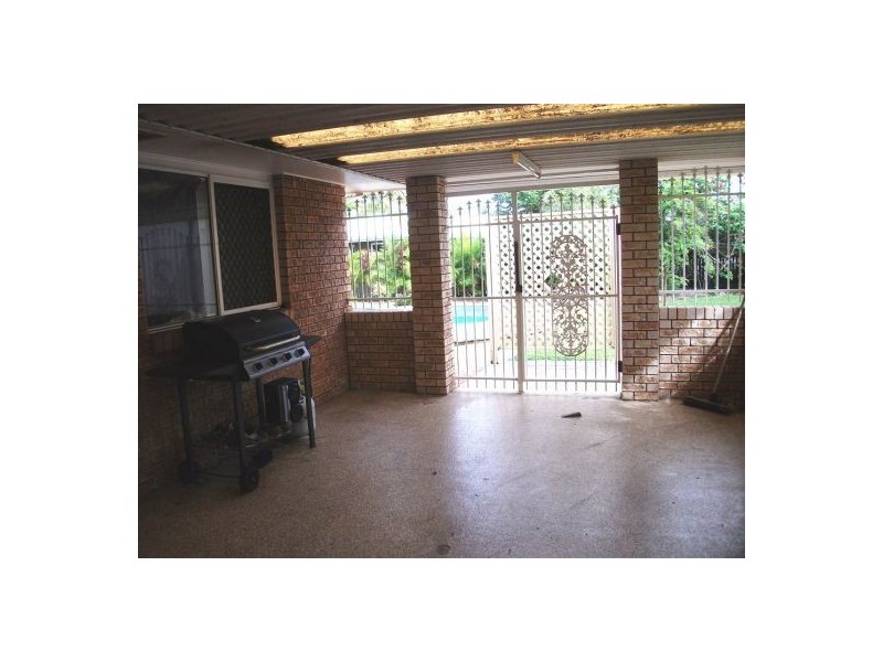 32 Crispin Drive, Mount Pleasant QLD 4740