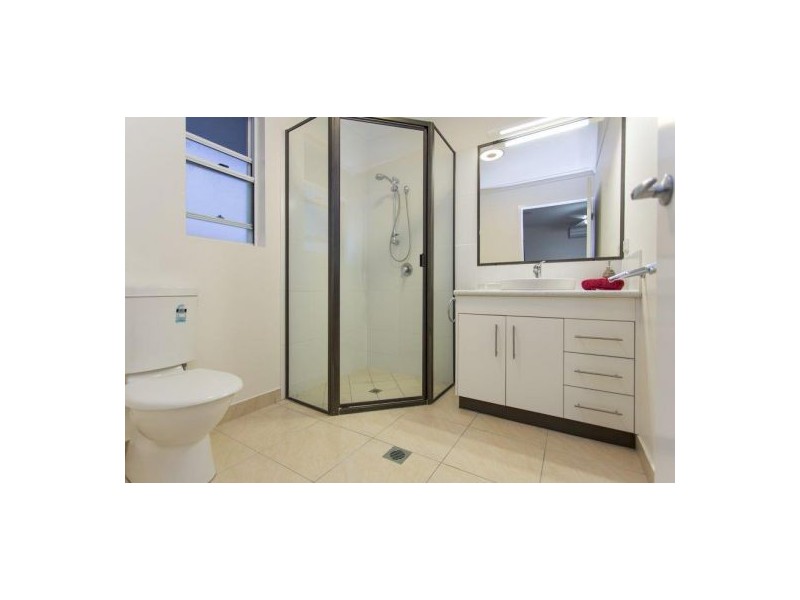 27 Kinghorn Street, Eimeo QLD 4740