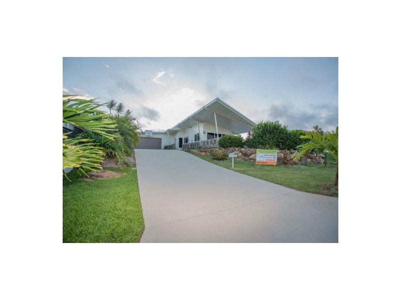 27 Kinghorn Street, Eimeo QLD 4740