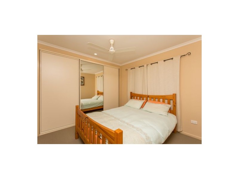 38 Frank Cowley Drive, Glenella QLD 4740