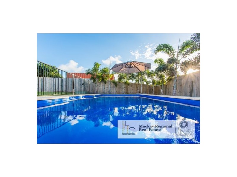 12 Busuttin Drive, Eimeo QLD 4740