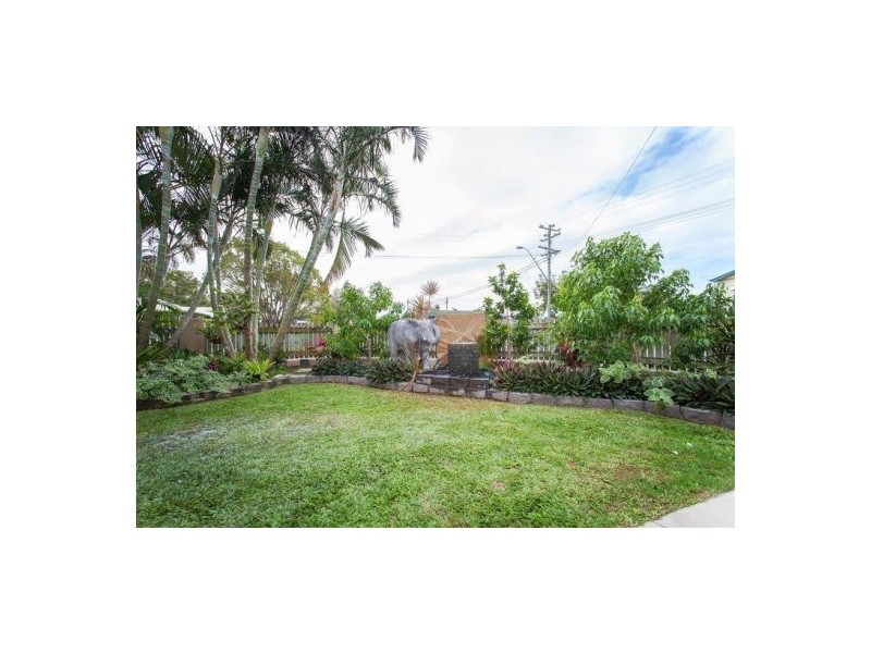 15 Valley Street, North Mackay QLD 4740