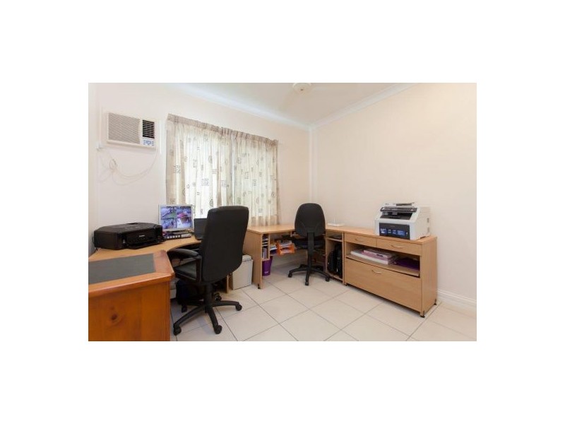 15 Valley Street, North Mackay QLD 4740