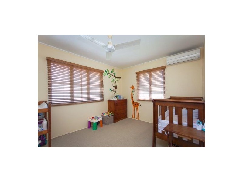 1 Lamb Street, South Mackay QLD 4740