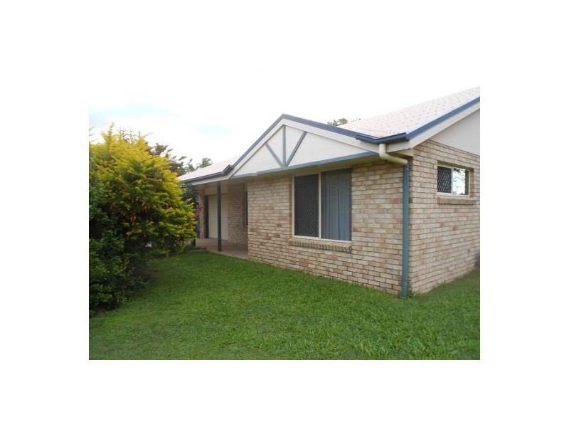 2/70 Holland Street, West Mackay QLD 4740