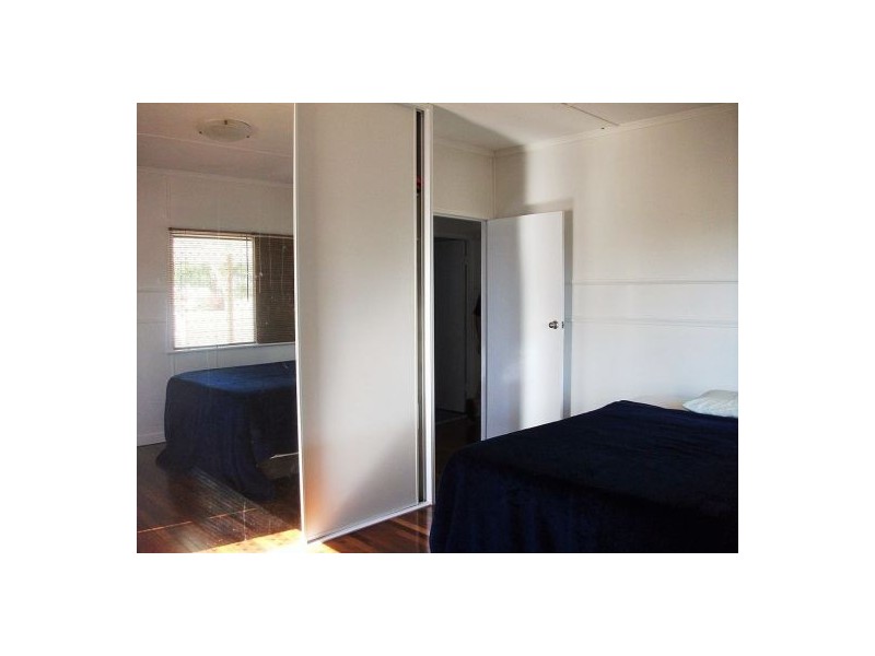 15 Edmond Street, West Mackay QLD 4740