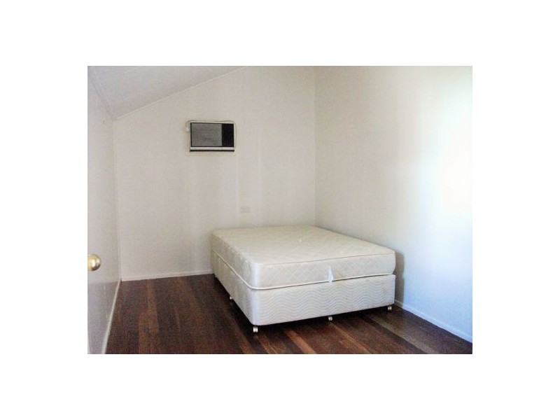 15 Edmond Street, West Mackay QLD 4740