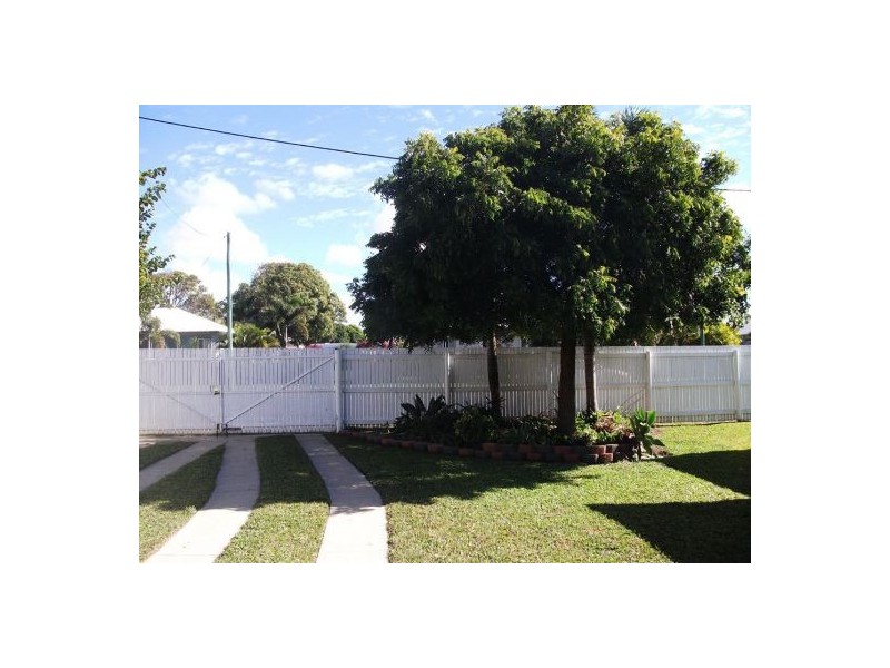 15 Edmond Street, West Mackay QLD 4740