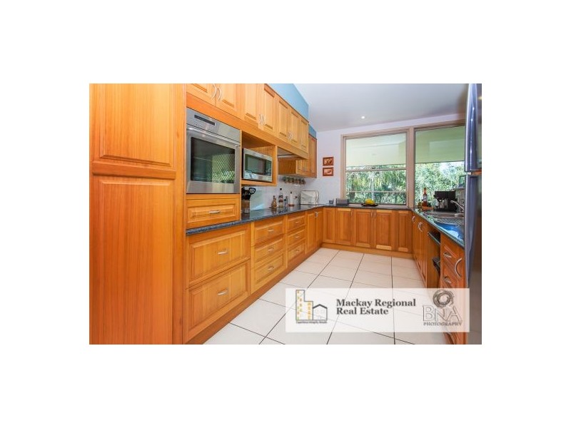 19 Aprile Court, Dumbleton QLD 4740