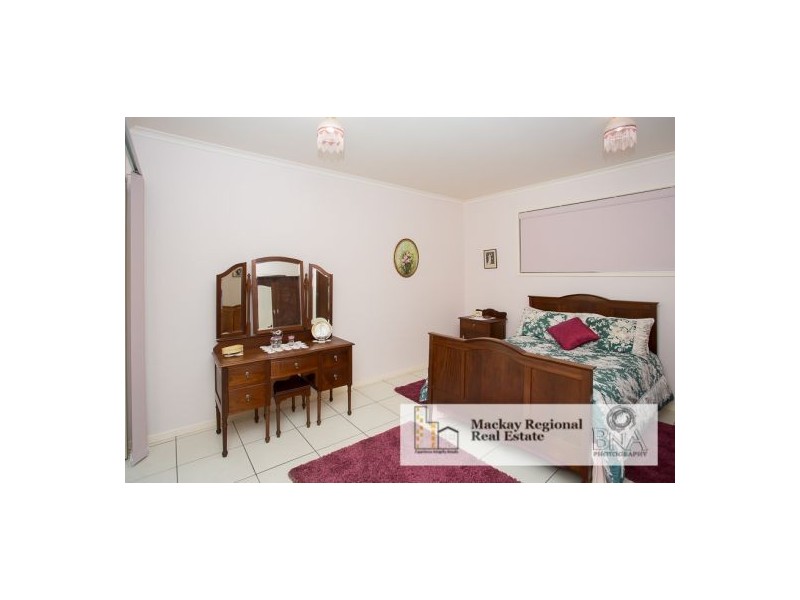 19 Aprile Court, Dumbleton QLD 4740